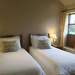 Rawcliffe House Farm Studios, Peaceful North York Moors Retreat Pickering