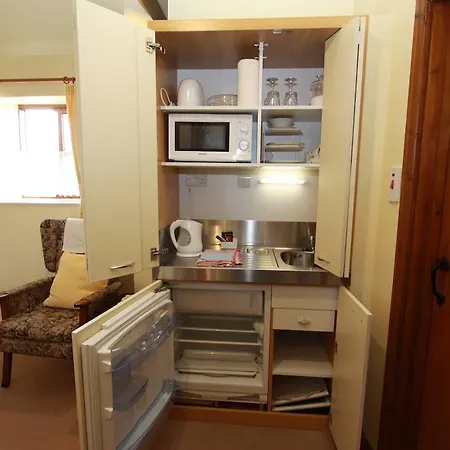 Rawcliffe House Farm Studios, Peaceful North York Moors Retreat Pickering