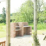 Rawcliffe House Farm Studios, Peaceful North York Moors Retreat Çiftlik konaklama *