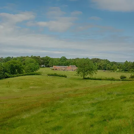 Vakantieboerderij Rawcliffe House Farm Studios, Peaceful North York Moors Retreat